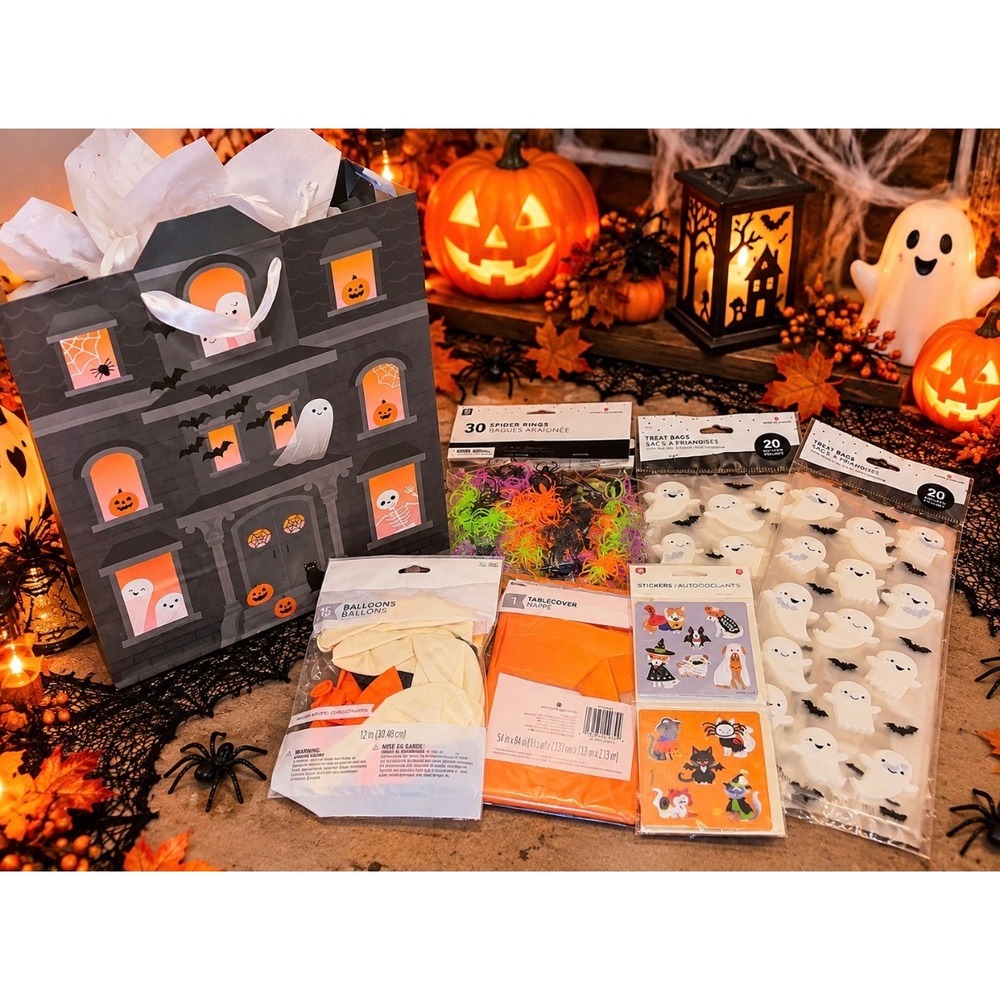 Halloween Party Favor Bundle Treat Bags, Spider Rings, StIckers, Gift Bag NEW